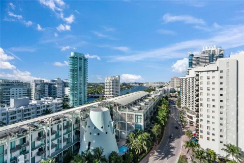 Condominio en venta en Miami Beach, Florida, 4 dormitorios, 369.94 m2 № 965523 - foto 24