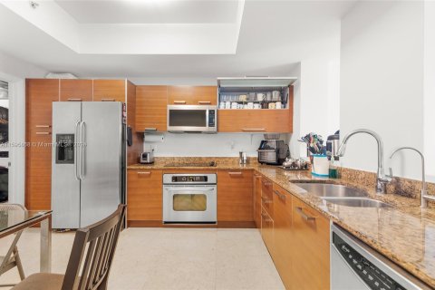 Condo in Aventura, Florida, 3 bedrooms  № 1189219 - photo 13