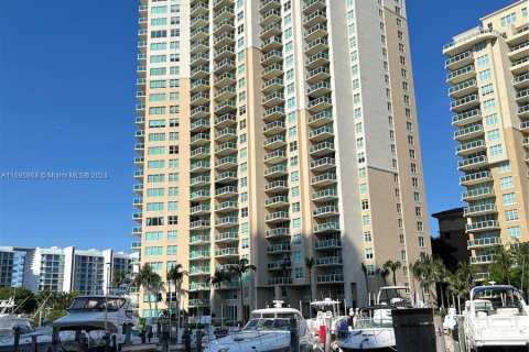 Condo in Aventura, Florida, 3 bedrooms  № 1189219 - photo 2