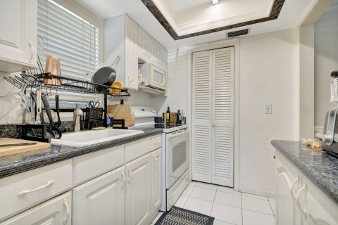 Copropriété à vendre à Ocean Ridge, Floride: 1 chambre, 63.55 m2 № 1100797 - photo 22