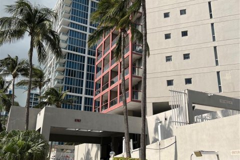 Купить кондоминиум в Майами-Бич, Флорида 2 спальни, 94.76м2, № 8569 - фото 13