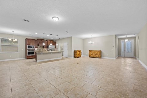 Villa ou maison à vendre à Davenport, Floride: 4 chambres, 222.32 m2 № 937749 - photo 15