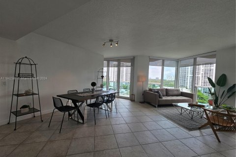 Copropriété à vendre à Aventura, Floride: 2 chambres, 149.57 m2 № 1327609 - photo 7