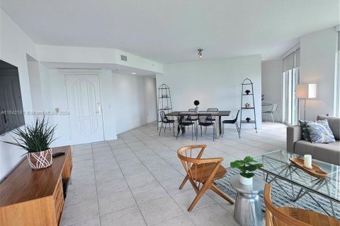 Copropriété à vendre à Aventura, Floride: 2 chambres, 149.57 m2 № 1327609 - photo 12