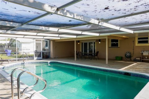 Casa en venta en Hollywood, Florida, 3 dormitorios, 122.07 m2 № 1240404 - foto 29