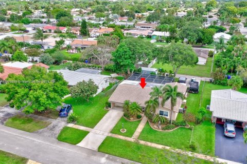 Casa en venta en Hollywood, Florida, 3 dormitorios, 122.07 m2 № 1240404 - foto 6