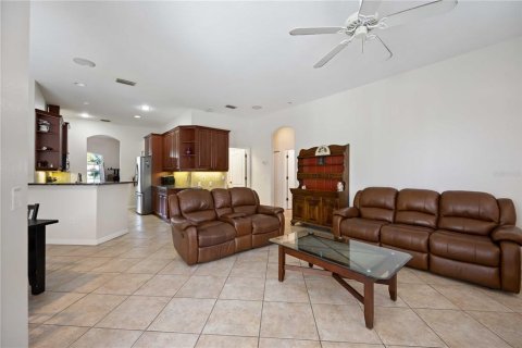 Casa en venta en North Port, Florida, 4 dormitorios, 264.12 m2 № 1363173 - foto 18