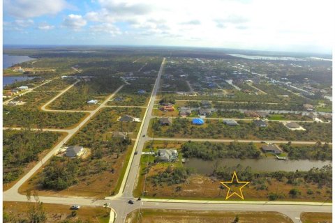 Купить земельный участок в Порт-Шарлотт, Флорида № 946867 - фото 7