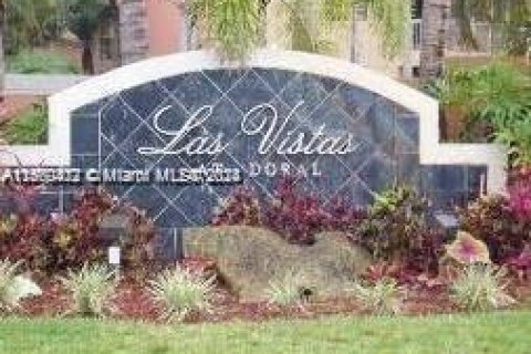 Apartamento en alquiler en Doral, Florida, 1 dormitorio, 65.96 m2 № 1365856 - foto 1