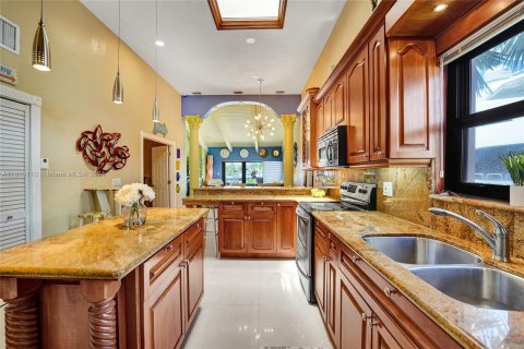 Casa en venta en Hallandale Beach, Florida, 3 dormitorios, 156.08 m2 № 1235982 - foto 18