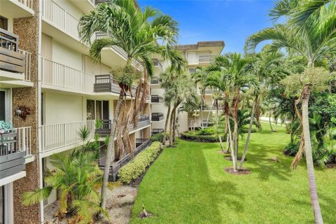 Condo in Boca Raton, Florida, 2 bedrooms  № 1368193 - photo 2