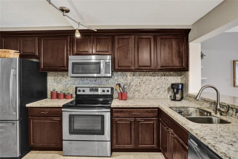 Condo in Boca Raton, Florida, 2 bedrooms  № 1368193 - photo 9