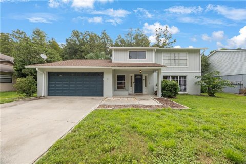 Casa en venta en Tampa, Florida, 4 dormitorios, 206.24 m2 № 1364308 - foto 1