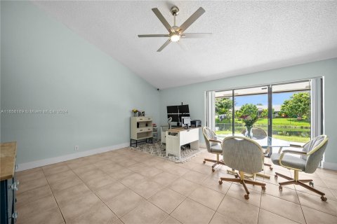 Casa en venta en Sunrise, Florida, 3 dormitorios, 134.71 m2 № 1377322 - foto 4