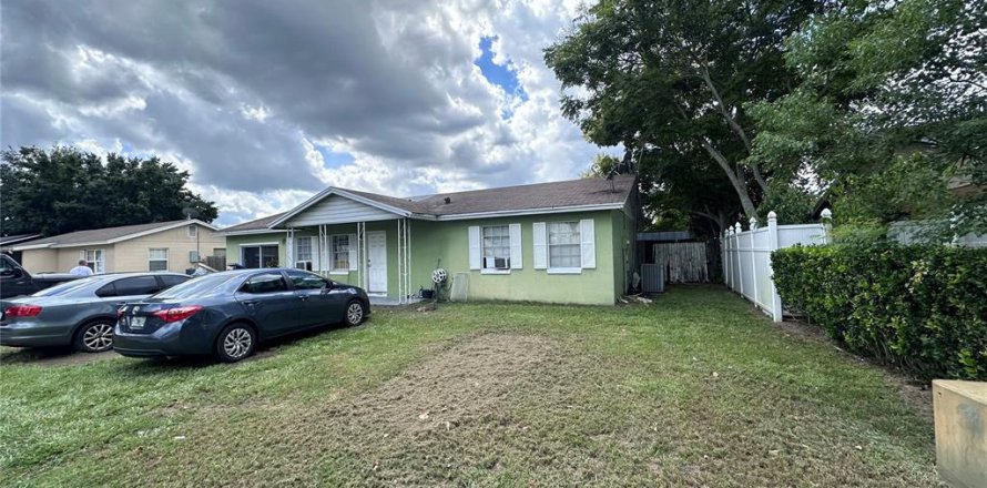 House in Kissimmee, Florida 2 bedrooms, 125.6 sq.m. № 1368511