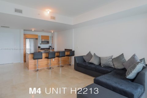 Condominio en venta en Miami, Florida, 60.85 m2 № 1367150 - foto 3