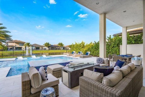 Casa en venta en Delray Beach, Florida, 5 dormitorios, 486.16 m2 № 925212 - foto 20