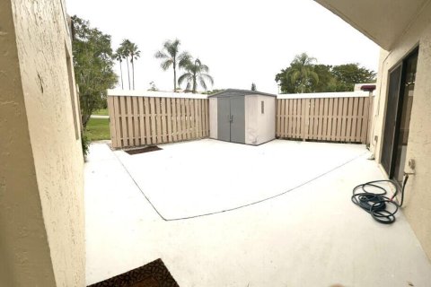 Townhouse in Delray Beach, Florida 3 bedrooms, 123.19 sq.m. № 1146138 - photo 6