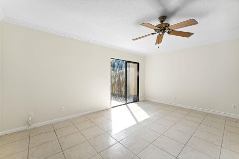 Adosado en venta en West Palm Beach, Florida, 2 dormitorios, 89.46 m2 № 1146136 - foto 14