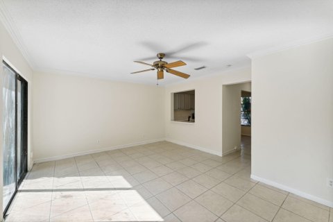Adosado en venta en West Palm Beach, Florida, 2 dormitorios, 89.46 m2 № 1146136 - foto 16