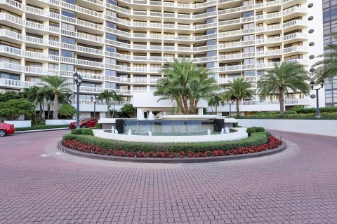 Copropriété à vendre à Aventura, Floride: 2 chambres, 114.27 m2 № 857070 - photo 28