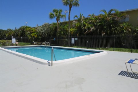 Condo in Deerfield Beach, Florida, 3 bedrooms  № 1230172 - photo 3