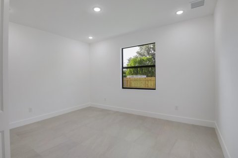 Casa en venta en West Palm Beach, Florida, 3 dormitorios, 141.68 m2 № 1230171 - foto 8