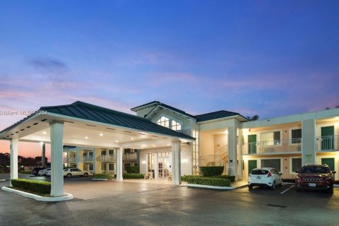 Hotel en venta en Florida City, Florida № 1310284 - foto 4