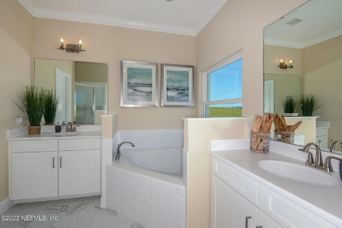 House in SILVER LANDING in Saint Augustine, Florida 4 bedrooms, 231.61 sq.m. № 769701 - photo 7