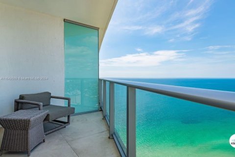 Condominio en venta en Hollywood, Florida, 2 dormitorios, 105.54 m2 № 1321222 - foto 26