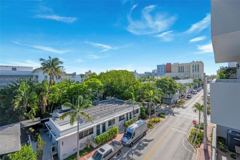 Copropriété à vendre à Miami Beach, Floride: 1 chambre, 58.16 m2 № 1397564 - photo 23