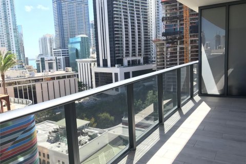 Condominio en alquiler en Miami, Florida, 1 dormitorio, 73.58 m2 № 1397567 - foto 5