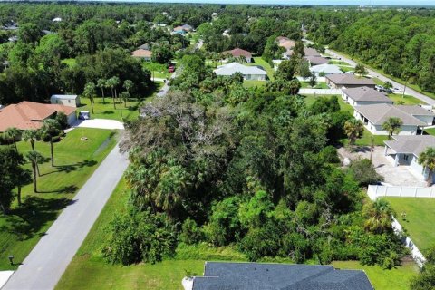 Terreno en venta en North Port, Florida № 1410119 - foto 3