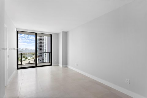 Condominio en venta en Miami, Florida, 1 dormitorio, 57.41 m2 № 1410902 - foto 2