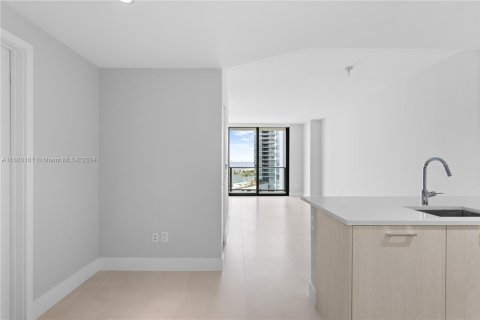 Condominio en venta en Miami, Florida, 1 dormitorio, 57.41 m2 № 1410902 - foto 4