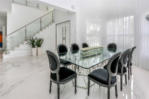 Casa en venta en Hollywood, Florida, 6 dormitorios, 458.66 m2 № 1290506 - foto 7