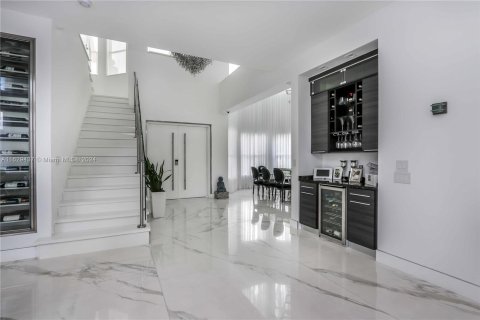 Casa en venta en Hollywood, Florida, 6 dormitorios, 458.66 m2 № 1290506 - foto 17