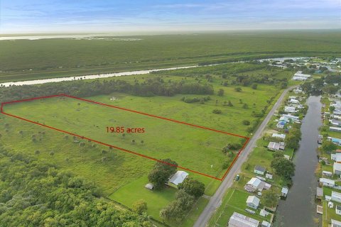 Terrain à vendre à Okeechobee, Floride № 778463 - photo 6