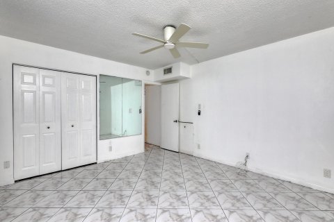 Купить кондоминиум в Коконат Крик, Флорида 2 спальни, 121.33м2, № 1081593 - фото 15