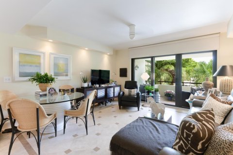 Condominio en venta en North Palm Beach, Florida, 3 dormitorios, 232.26 m2 № 832882 - foto 17