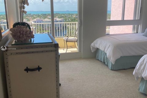 Copropriété à louer à Key Biscayne, Floride: 3 chambres, 232.26 m2 № 2563 - photo 28