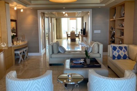 Condominio en alquiler en Key Biscayne, Florida, 3 dormitorios, 232.26 m2 № 2563 - foto 11