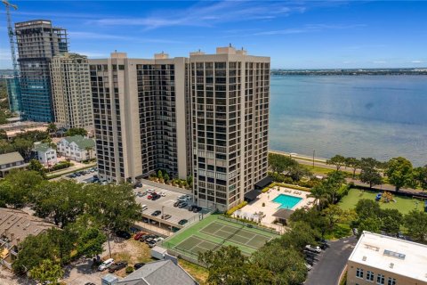 Condominio en venta en Tampa, Florida, 3 dormitorios, 185.43 m2 № 1366380 - foto 2