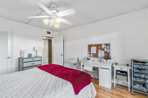 Condominio en venta en Lake Worth, Florida, 1 dormitorio, 69.12 m2 № 948976 - foto 15