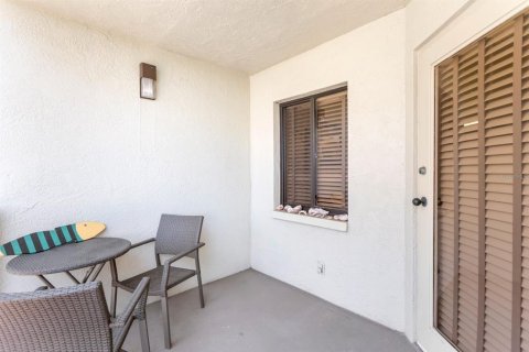 Condo in Tierra Verde, Florida, 1 bedroom  № 915893 - photo 26