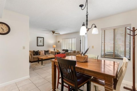 Condominio en alquiler en Tierra Verde, Florida, 1 dormitorio, 61.78 m2 № 915893 - foto 14