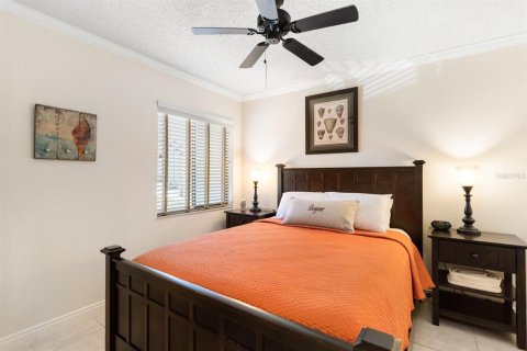 Condominio en alquiler en Tierra Verde, Florida, 1 dormitorio, 61.78 m2 № 915893 - foto 19