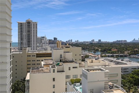 Studio in the Condo in Miami Beach, Florida  № 599675 - photo 9