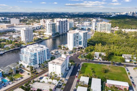 Condo in Fort Lauderdale, Florida, 2 bedrooms  № 986982 - photo 6