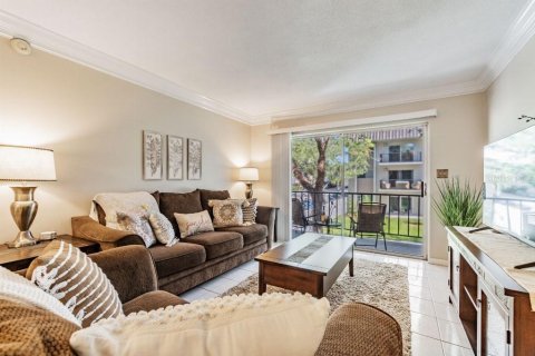 Copropriété à vendre à Tampa, Floride: 2 chambres, 87.14 m2 № 1396523 - photo 5